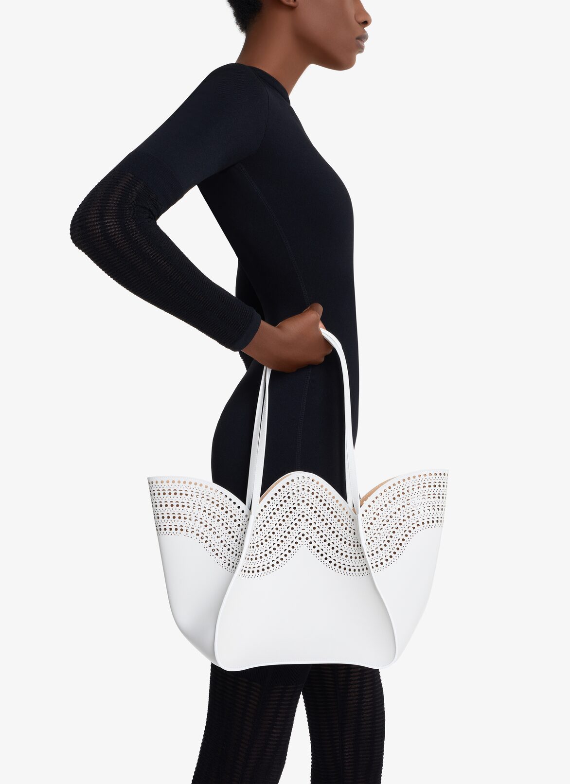 Handbags ALAÏA WHITE HANDBAGS